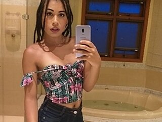 Boneca Dotada